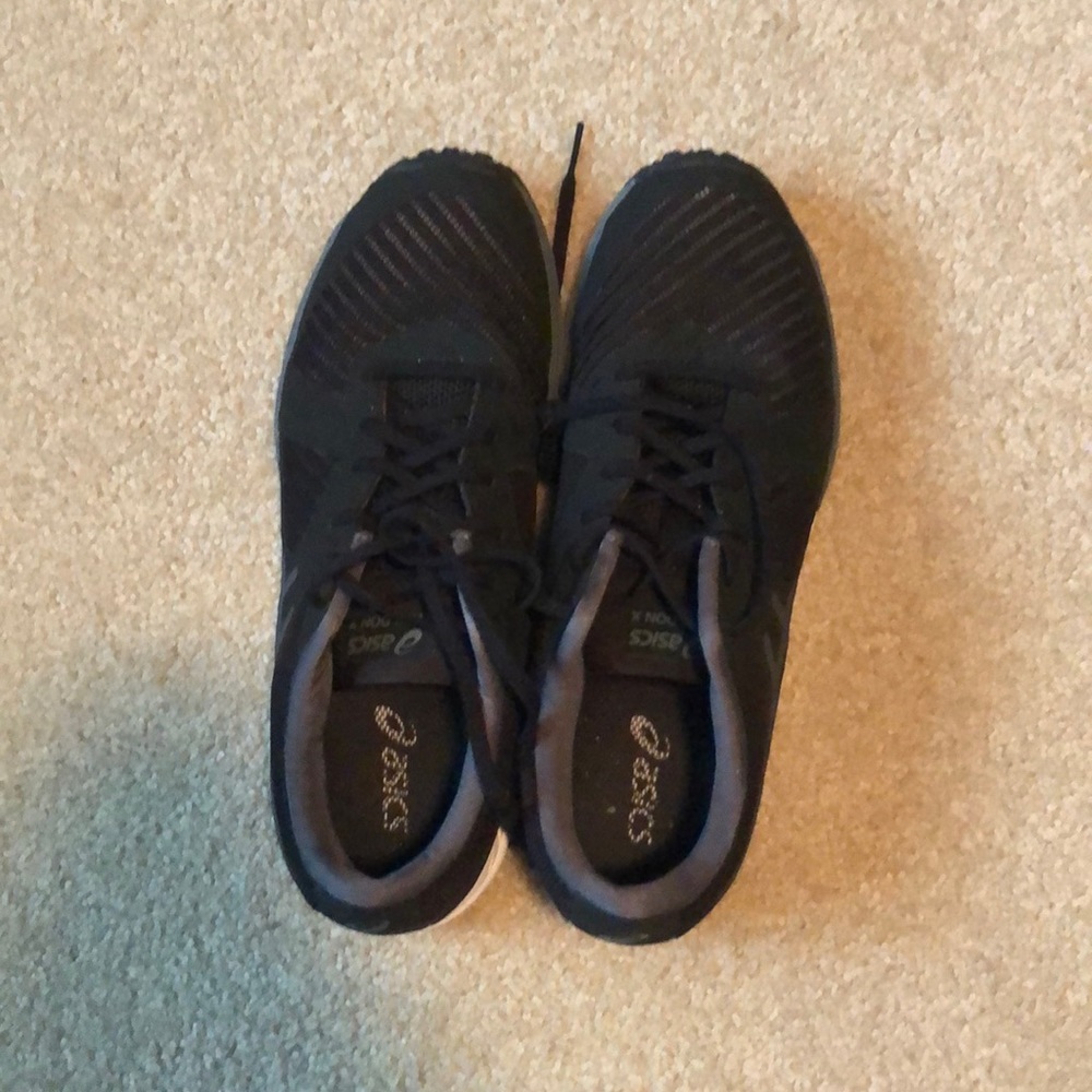 ASIC running shoes